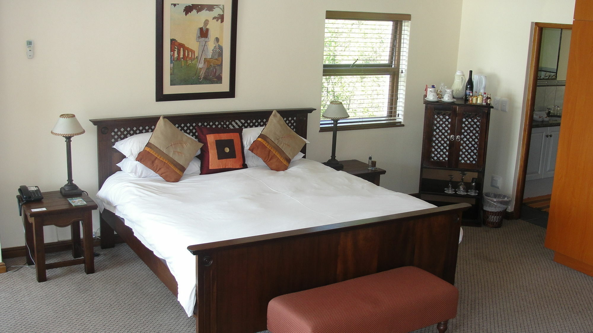קניסנה Augusta Bay Guest House מראה חיצוני תמונה